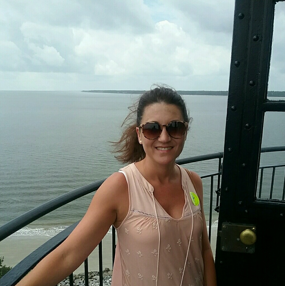 Meet your Posher, Melissa